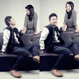 KEEP SMILING! =)) | ♥ اَللّهُ SWT, ♥ muhammad SAW, ♥ mommy 3x, ♥ daddy, ♥ family, ♥ friends, ♥ MyAbi @DimasAran | @SMAN1_cisaat |