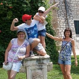 seeking_closure's profile picture. Casual down to Earth guy, just looking for a break in life to enjoy the little things