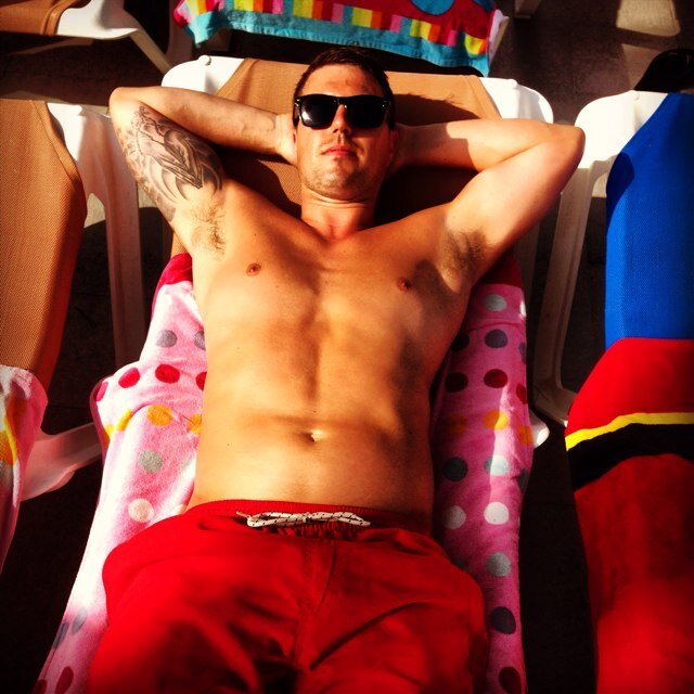 sminett7's profile picture. 🧑‍🧑‍🧒‍🧒🐶🐶🏋️🍻🏖️