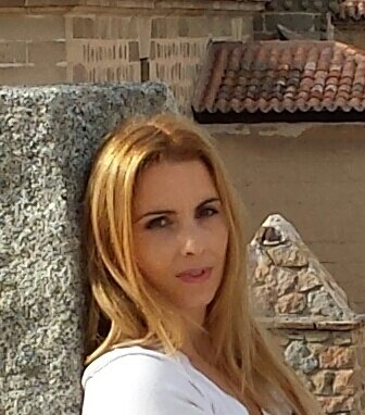 Tatiensan's profile picture. El camino hacia el infierno está pavimentado de buenas intenciones. No sólo soy perfecta, también soy Raulista