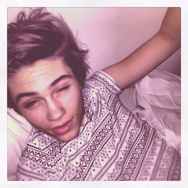 Be my brightest star in the sky. || vampire.