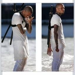 Official Chris Brown Twitter http://t.co/vSEUkTaVIv