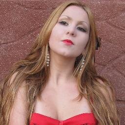 Julia_Naama's profile picture. 