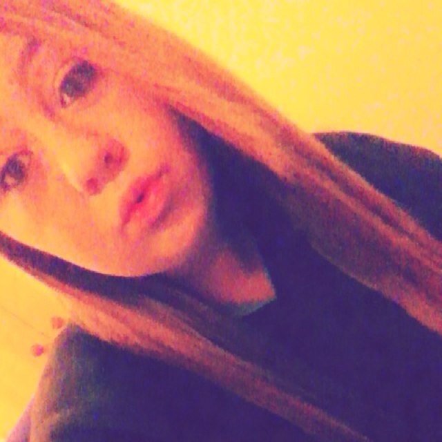 Emma Mariee :) #follow me ill follow back# lie life to make mistakes . 2013 :) @teleisha1 brooksbaby2 my bestfriend