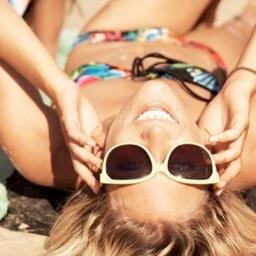 bu aralar bloglarla haşırneşir olan çatlak bir blogger