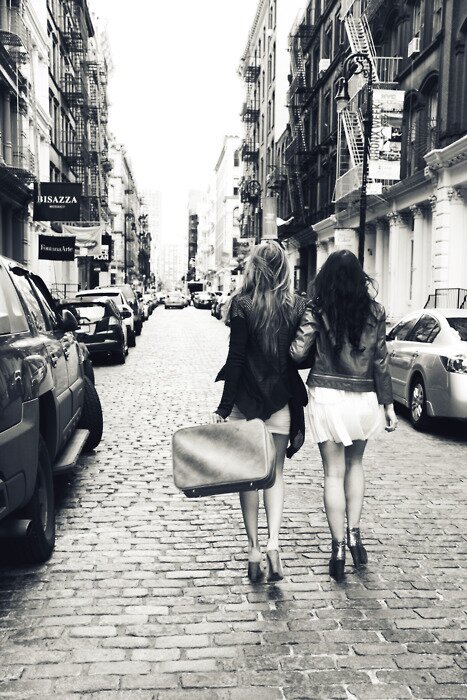❤ Moda ❤  20. En algún lugar del mundo.
Espero que os guste mis posts de moda para ir siempre a la última