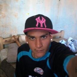 Me Retan 
Y Dicen Que Son Mejor Que Yo 
Yo No Soy Mejor Que Nadie Pero Me Los Llevo A To ♫
#SENTIMIENTODEPORVIDA
https://t.co/Wz0YiislrJ