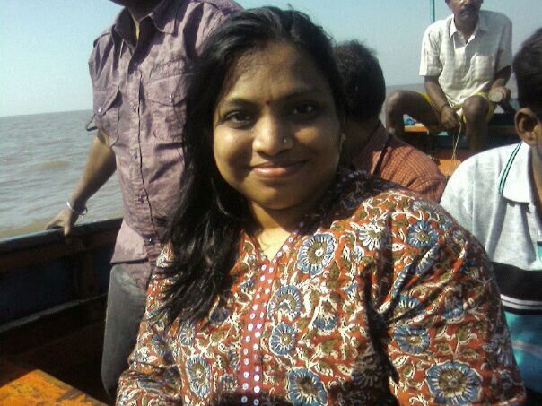 PR Professional | listens to music | loves reading Fiction books while travelling |