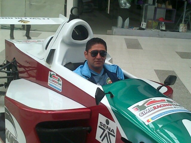 alaceca's profile picture. 