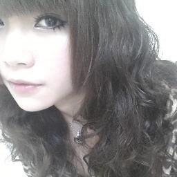 私はタイの日本に住んでいるからです。私はあなたがYUKI大好きです。。。