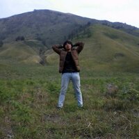 Budi (@budi_budi21) 's Twitter Profile