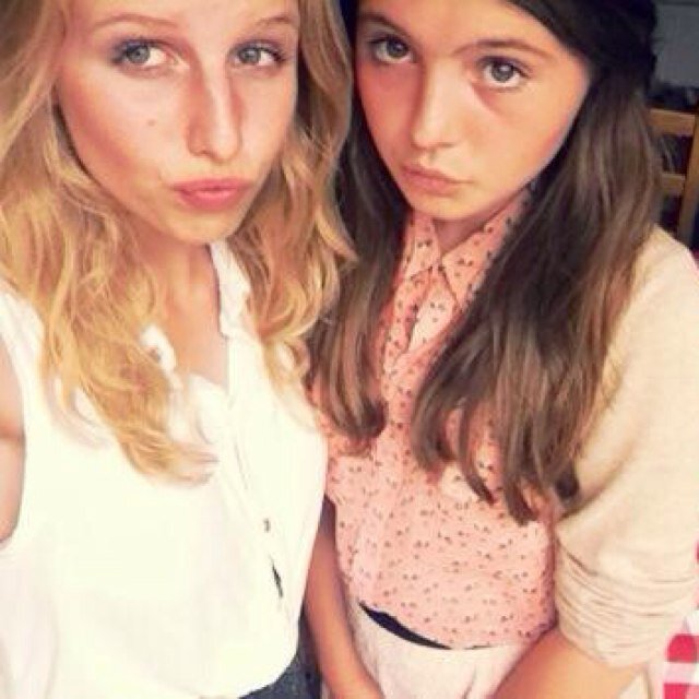 Ellie:14:Bristol      Instagram: elliesimpson1       Snapchat: simpson_e