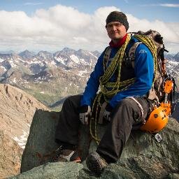 Adventures, mountaineering, sailing, web-development, photography, media, diy, life