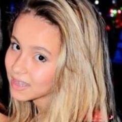 Tudo qe acontece há um motivo se não estou contigo agora é porq Deus não qer e eu saberei esperar ;))