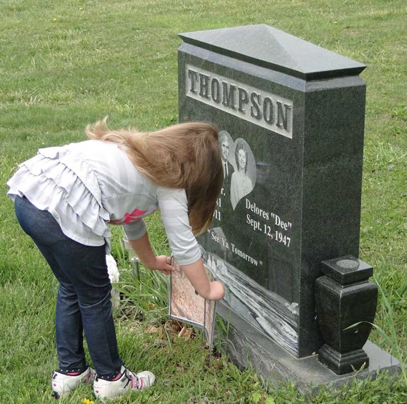 We create pre-made or custom memorial cards with high quality outdoor/indoor holders  and exclusively yours urns to help people in their grief process