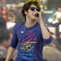 FC dedicado ao cantor e ator @Christopheruck Criado no dia                                   29/08/13