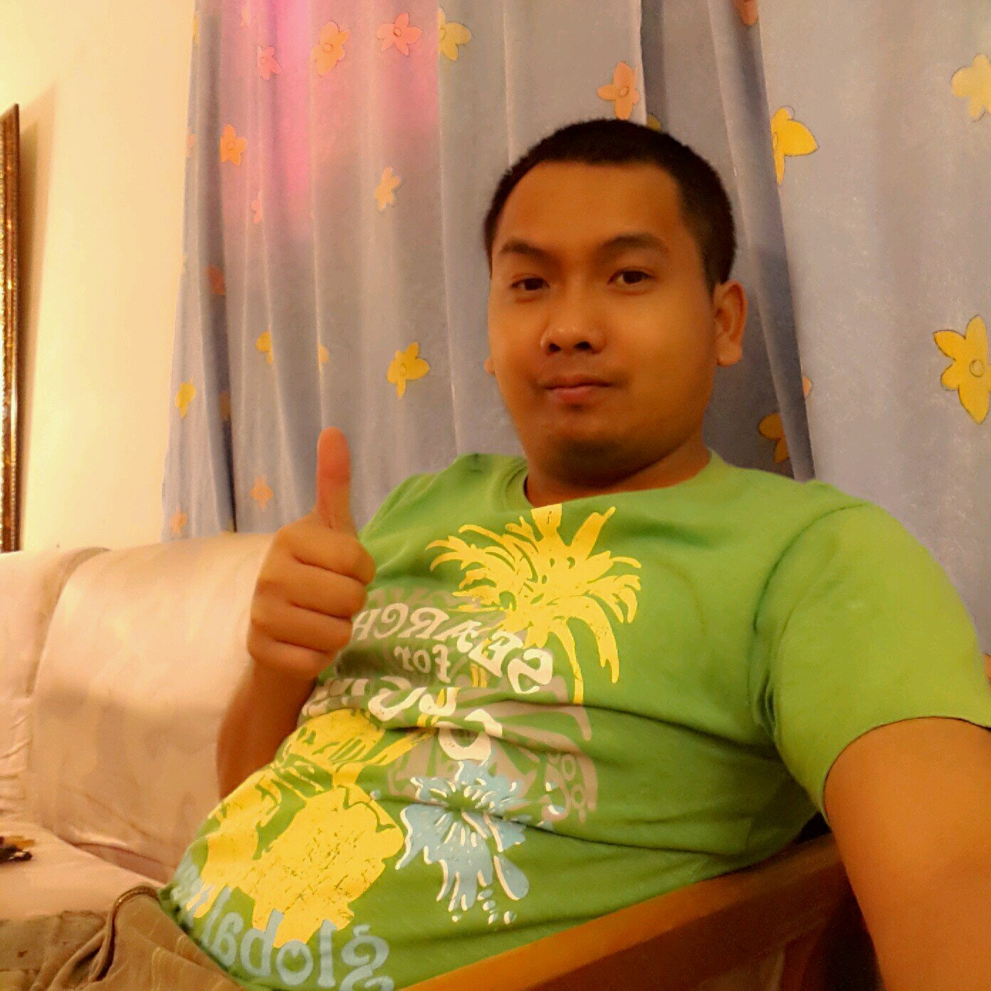 estongcold21's profile picture. 