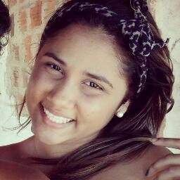 por mais que você não min ame , min ache chato , idiota & etc ... eu Amo você , minha amizade por você é verdadeira ! TE AMO THATYANE SZ ∞  . @Vitorsampaio_ aq