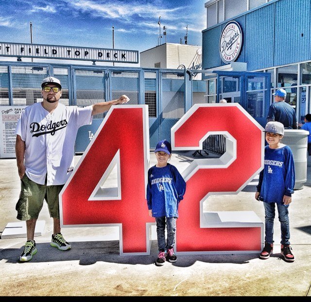 Bluecrewzoo's profile picture. 