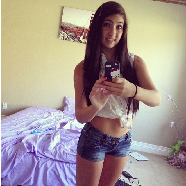 Im a princess | 15 | Sophomore | Single | Home of the Dolphins