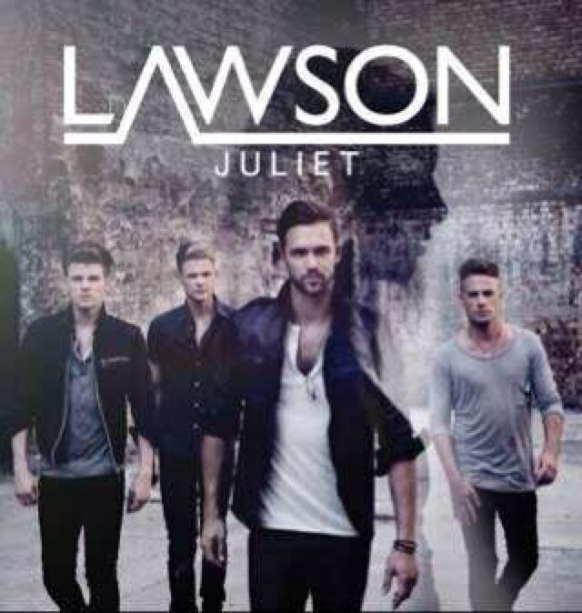 This one time, we were the 999th account that our idols followed.. Lawson are fabulous. Ask for a followback guysss. Follow us? @Beeckss_ @iyaitsamy