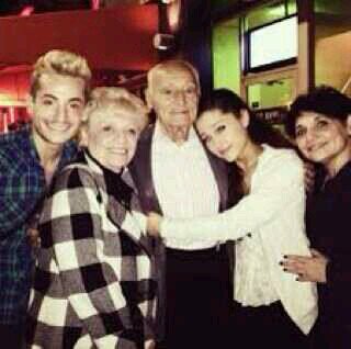 i love Ariana with whole my heart. i really appreciate what she does for us. she has changed my life.