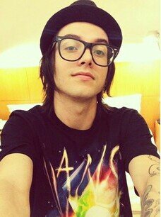 Fã club dedicado ao @PeLanzaRestart.
Desde:18/11/10
 Oficializado dia 06/05/11 
Follow: @ThominhasInLove @salesgabrieli @28deSetembro90