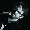ThomasCarbou's profile picture. Guitariste, compositeur, arrangeur, réalisateur, musicien prolifique expérimentant différents styles de musique, chercheur sonore... Guitariste à 8 cordes.
