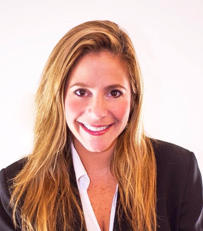 MBA. Sales & Marketing leader. Global accounts,  negotiatior and PR oriented.