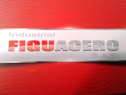 Comercializamos Acero Figurado, Alambre negro Fabricamos Malla Electrosoldada y en la Industria laminas HR CR, Perfiles en H,I Tuberia a nivel Nacional.