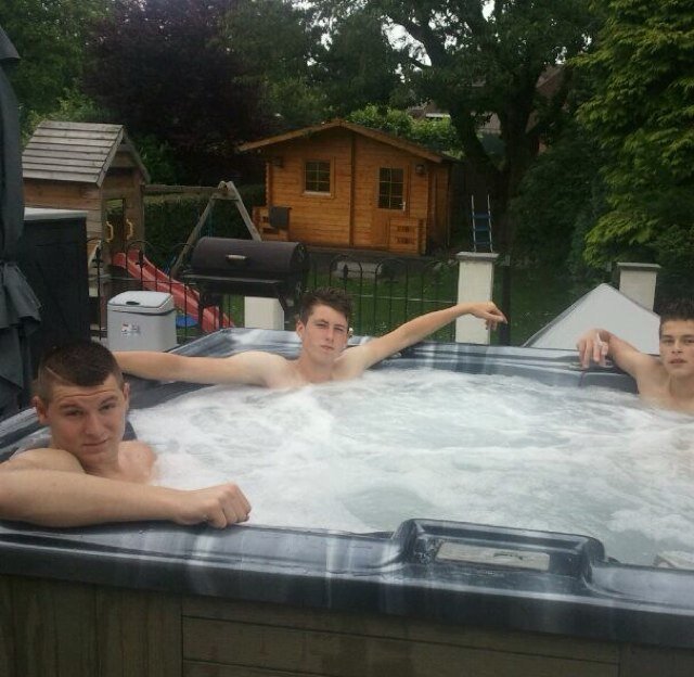 AFCA Insta; dennisvlijm