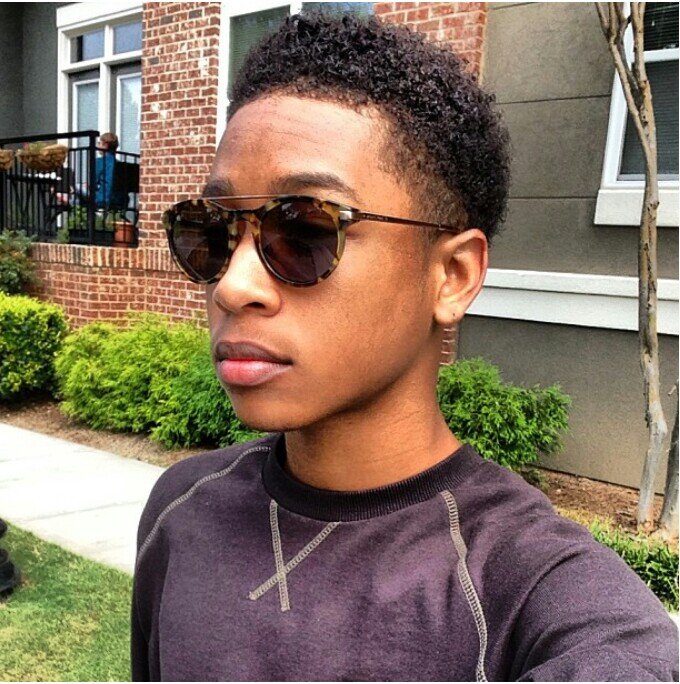 UK fanpage for the amazingly TALENTED, singer, dancer, actor, performer, entertainer Jacob Latimore (@jacoblatimore) ♥