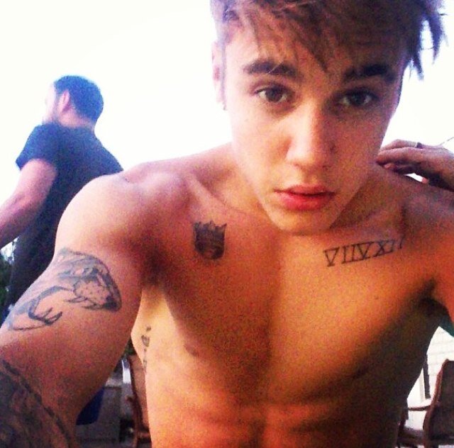 SexCravedBiebs's profile picture. I bet you're tight. RP|FL|DTF
Kik: SexCravedBiebs