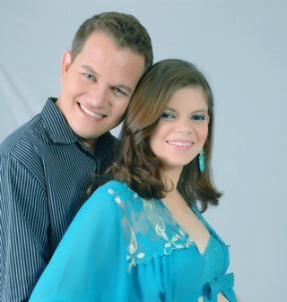 Serva de Deus, casada, mãe, apaixonada, e muito feliz!!!!!!!!!!!!!