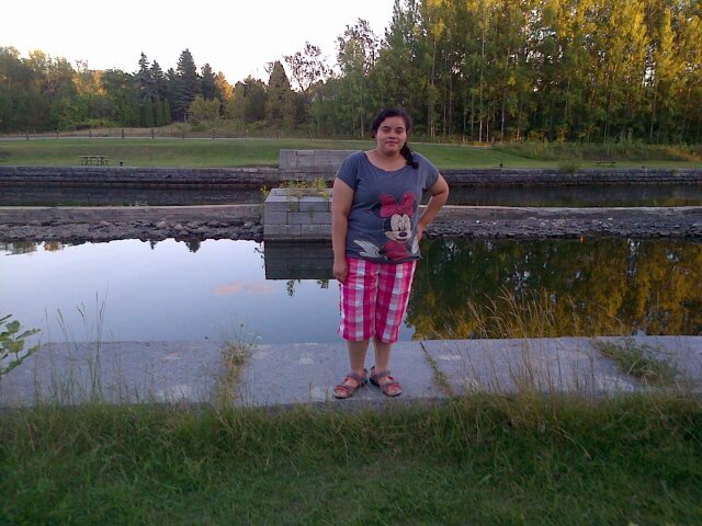 PIN: 25C87424.    Skype: roxana.martinez68.