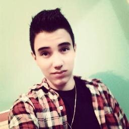 ...Não me julgue,você conhece meu nome não minha historia... ---Demi Lovato