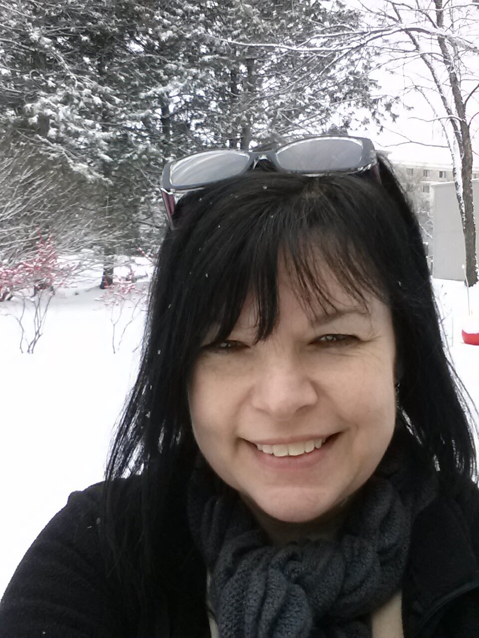 jredmanb's profile picture. ...like a wave in the ocean blown around by the wind...