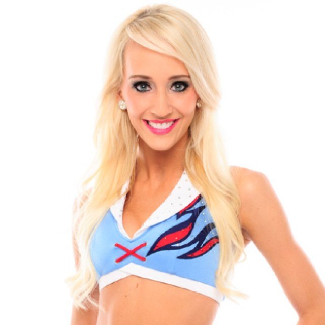 Official Twitter Page of Former Tennessee Titans Cheerleader/Captain Brintley! 2008-2009 & 2011-2014