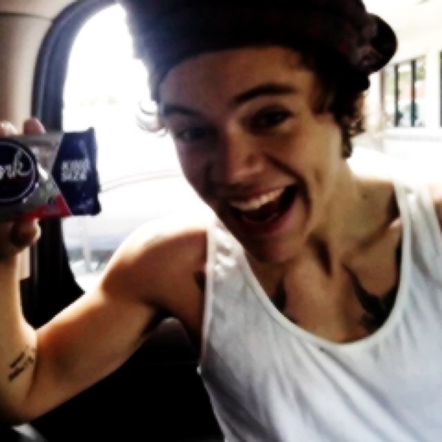 △ austin say something pra mim pfvr △
