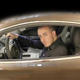 Director-Probador de vehículos en Luxury Test Drive