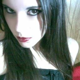 electric_cirkus's profile picture. 19. Rock | Metal | Catadora de cerveza | Dibujante frustrada | Me perdí en Twitter