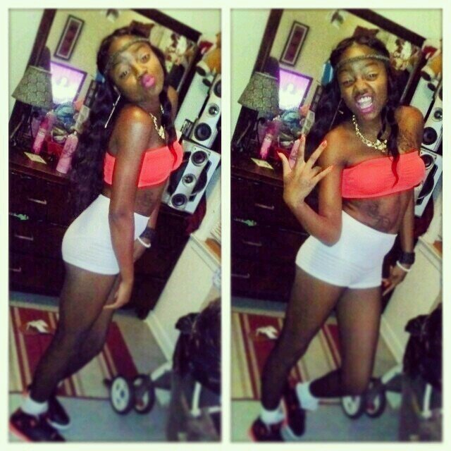 im solid  hoood  real ✋a smoker & dgaf so follow pleasee ✌