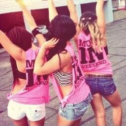 StCloudBitch's profile picture. Bad Bitches keeping it Classy Cloud! originated on @ClassyCloud_ #teambitch #youcantsitwithus EST 8/13/13 ** avi randomly stolen from @Cidster_ we dont know her