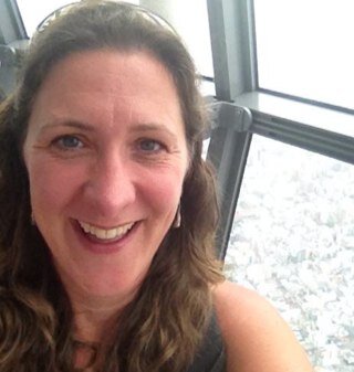 Senior lecturer in Design @LDS @Lborolondon, Sustainable Design Research Group. Work interests: encouraging reponsible design, innovation & design thinking.