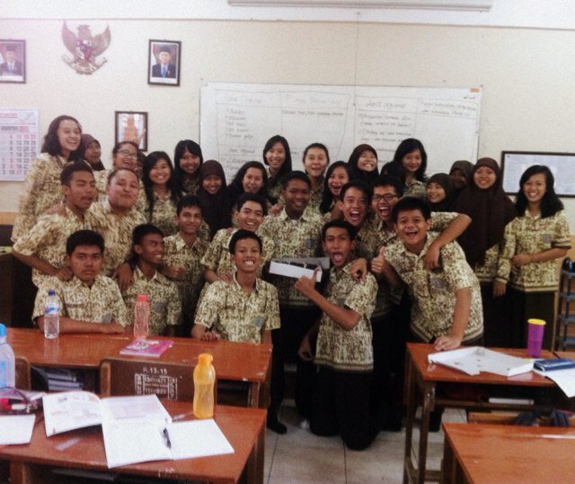 We laugh live and love together. Sebelas Science Fourza 2013/2014!