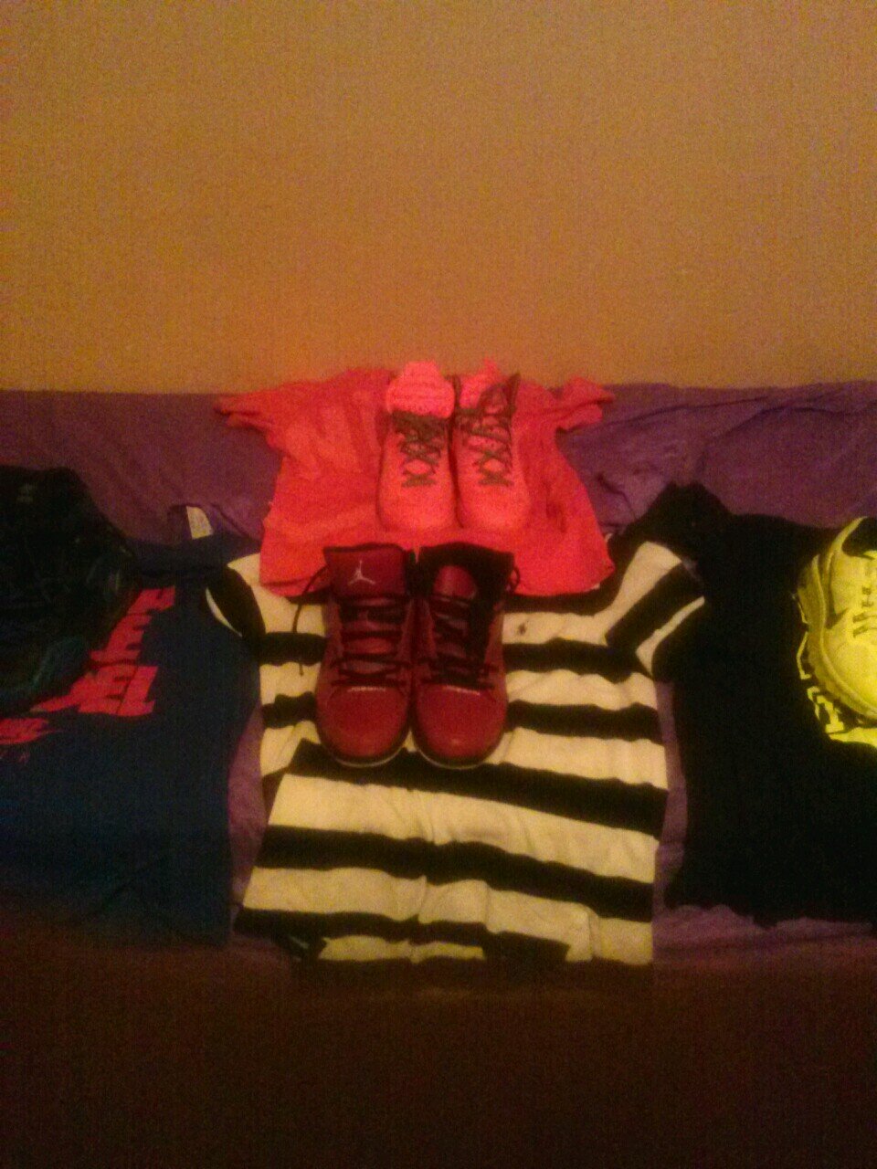 follow me on the gram imyafn_Nikeman