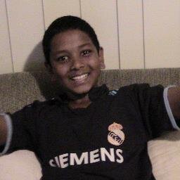 14, Sri lankan. And i follow Back.