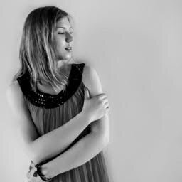 Julia_JustJu's profile picture. 