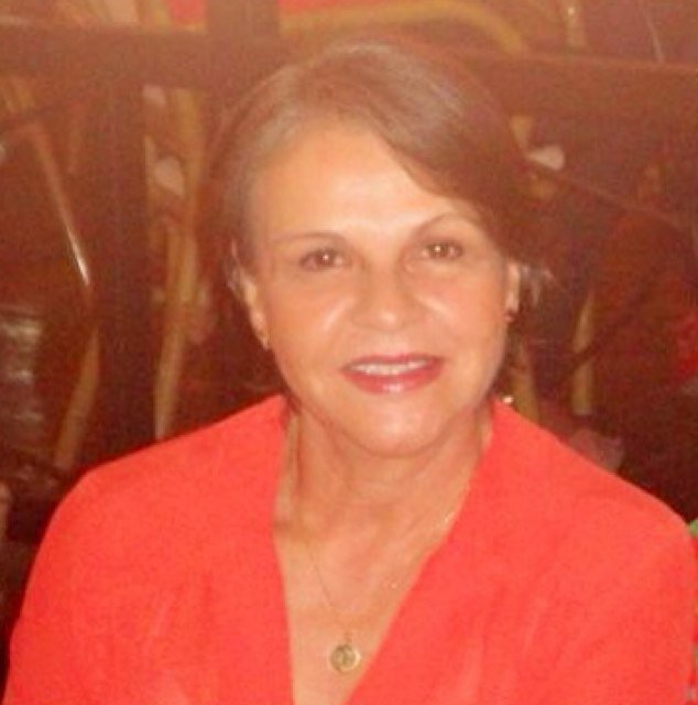 julietara1's profile picture. 