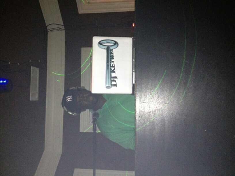 Over 20 year of experience in djing stemming from R&B, Soul, Reggae, Calyso, Hip Hop, and Reggaeton!!!